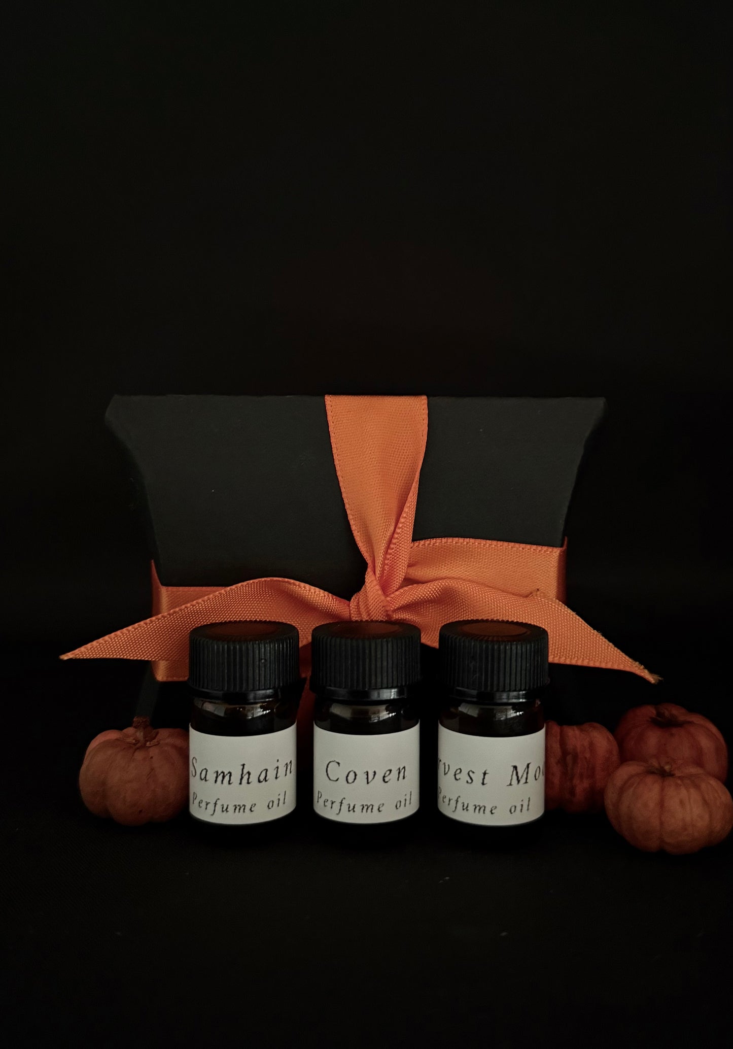 The Autumn & Samhain 25’ Mini Perfume Oil Discovery Set